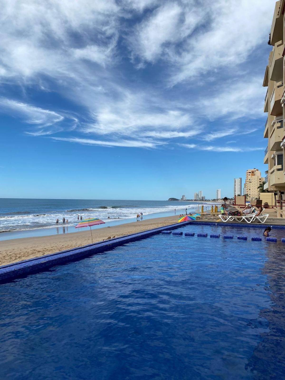 Marina Del Sol Resort Condo Directly On The Ocean 102 Mazatlan Exterior photo